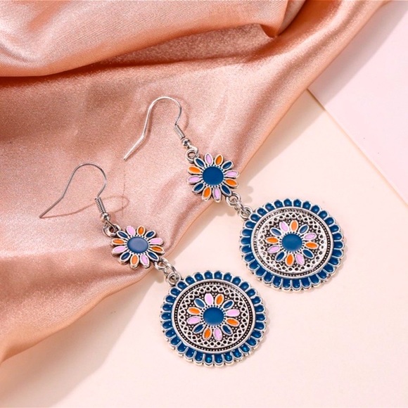 2/$20!  Colorful Silver Blue/Pink Boho Earrings - Picture 4 of 8